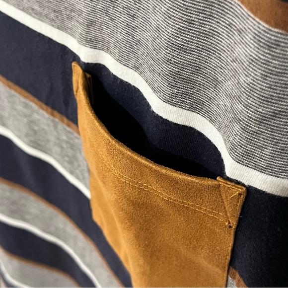 Premium 100% Organic Cotton Striped Pocket T-Shirt - Picture 4 of 6